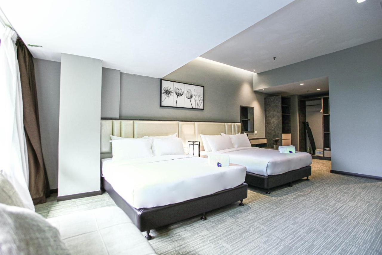 Fives Hotel Dnp Johor Bahru Exterior foto